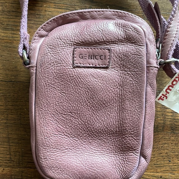 Genicci Purple Leather crossbody 💜 - Picture 4 of 8